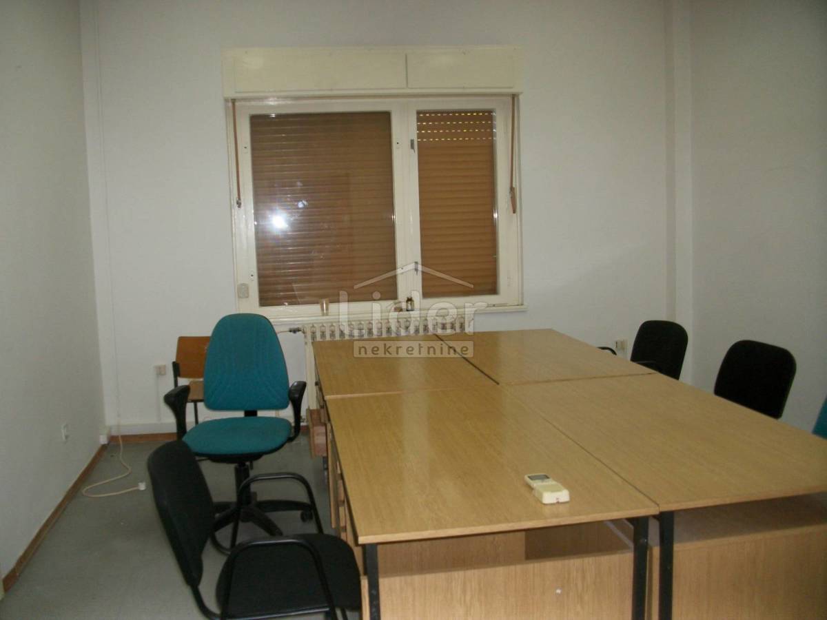 Poslovni prostor Urinj, 428m2