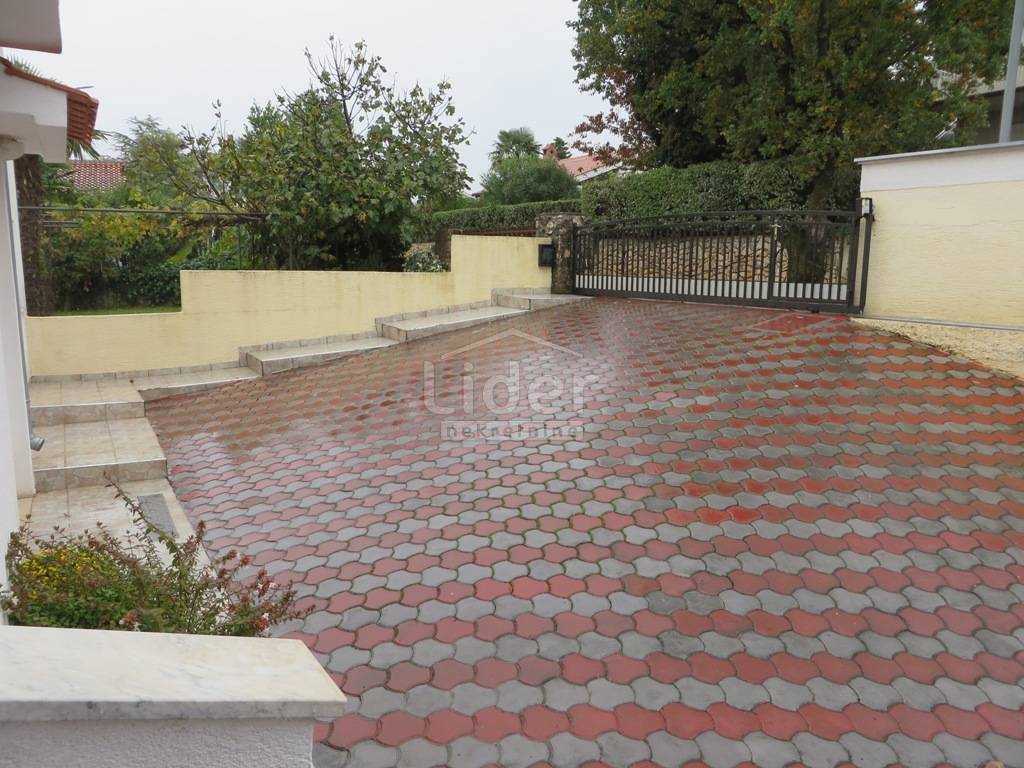 Hiša Vantačići, 302m2