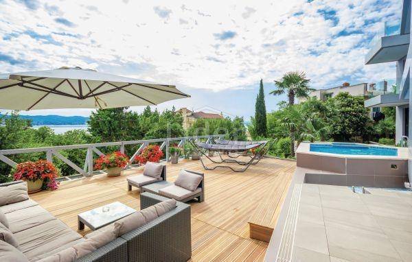 Hiša Opatija - Centar, 750m2