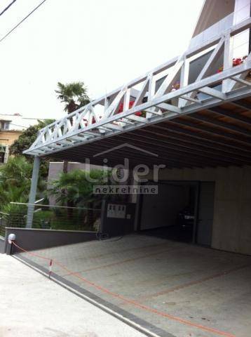 Hiša Opatija - Centar, 750m2