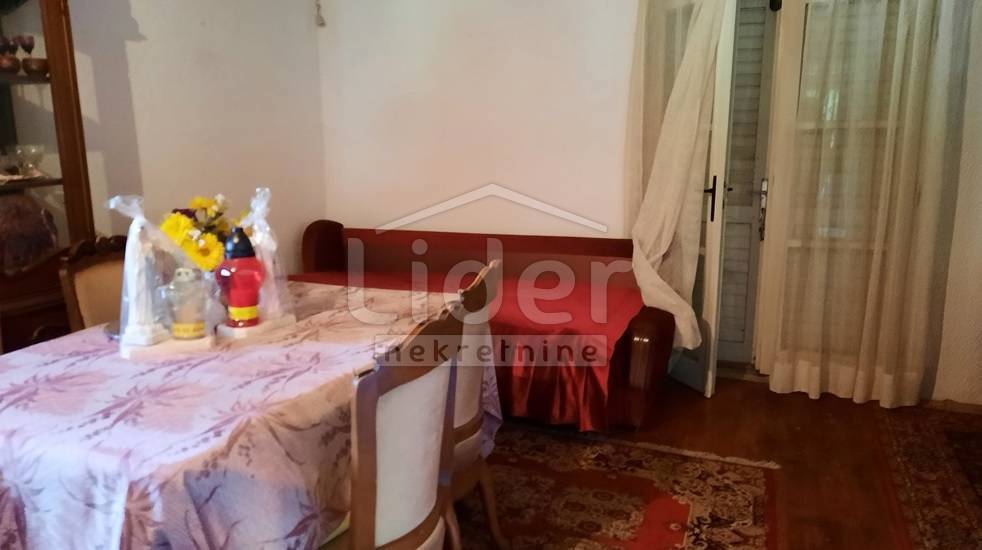 Hiša Delnice, 120m2