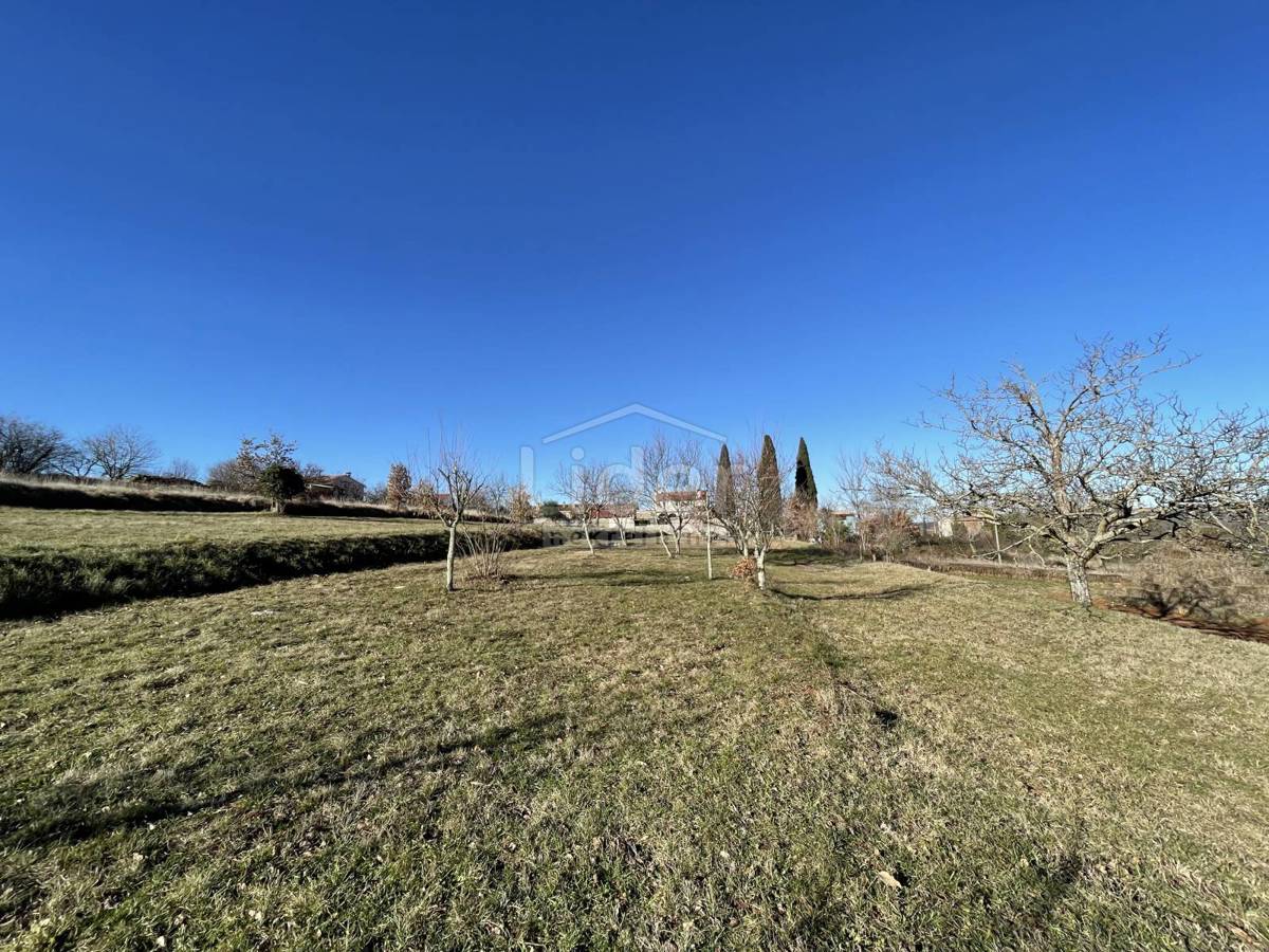 Zemljišče Rakotule, 2670m2