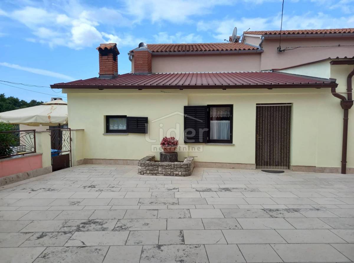 Hiša Svetvinčenat, 250m2