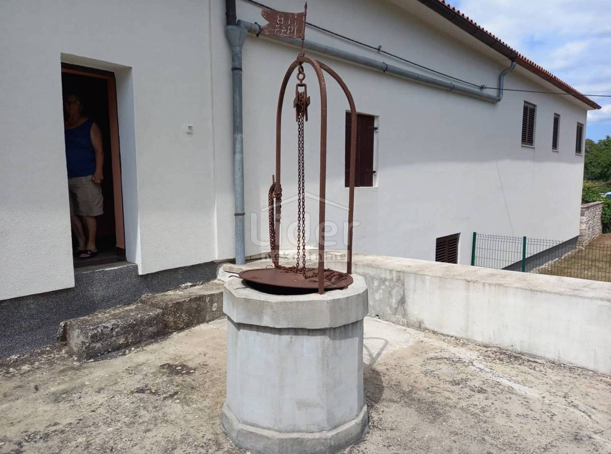 Hiša Svetvinčenat, 250m2