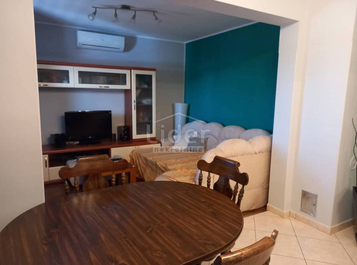 Hiša Svetvinčenat, 250m2