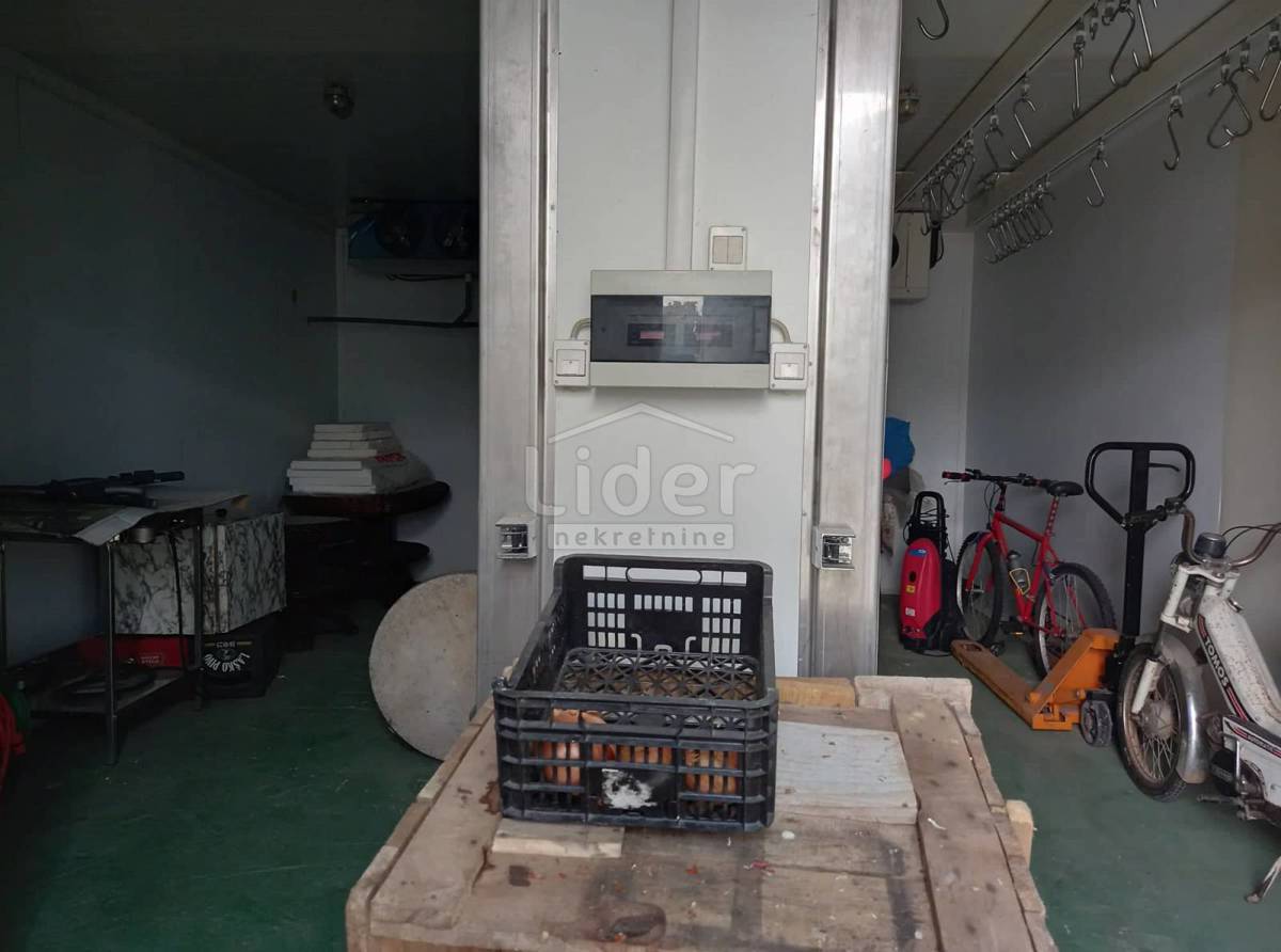 Hiša Svetvinčenat, 250m2