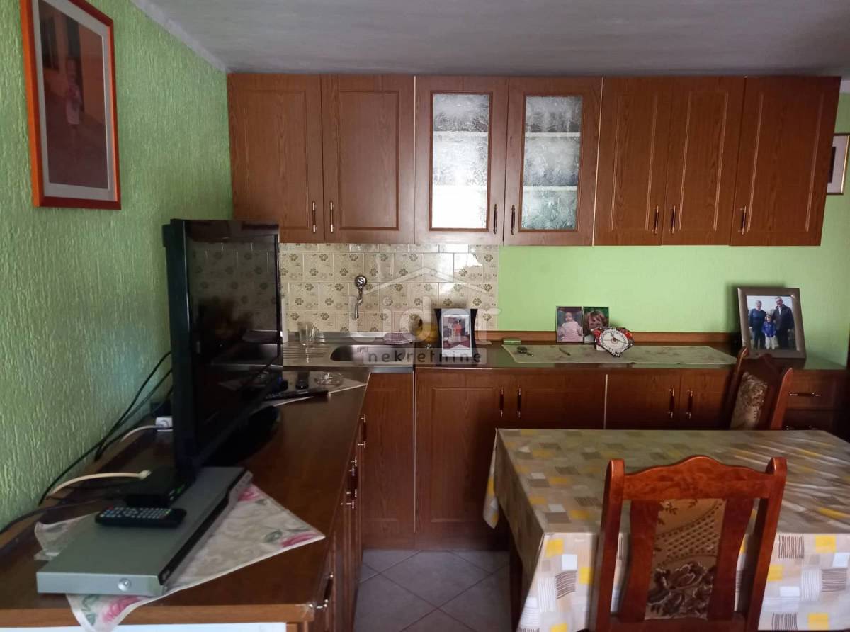 Hiša Svetvinčenat, 250m2