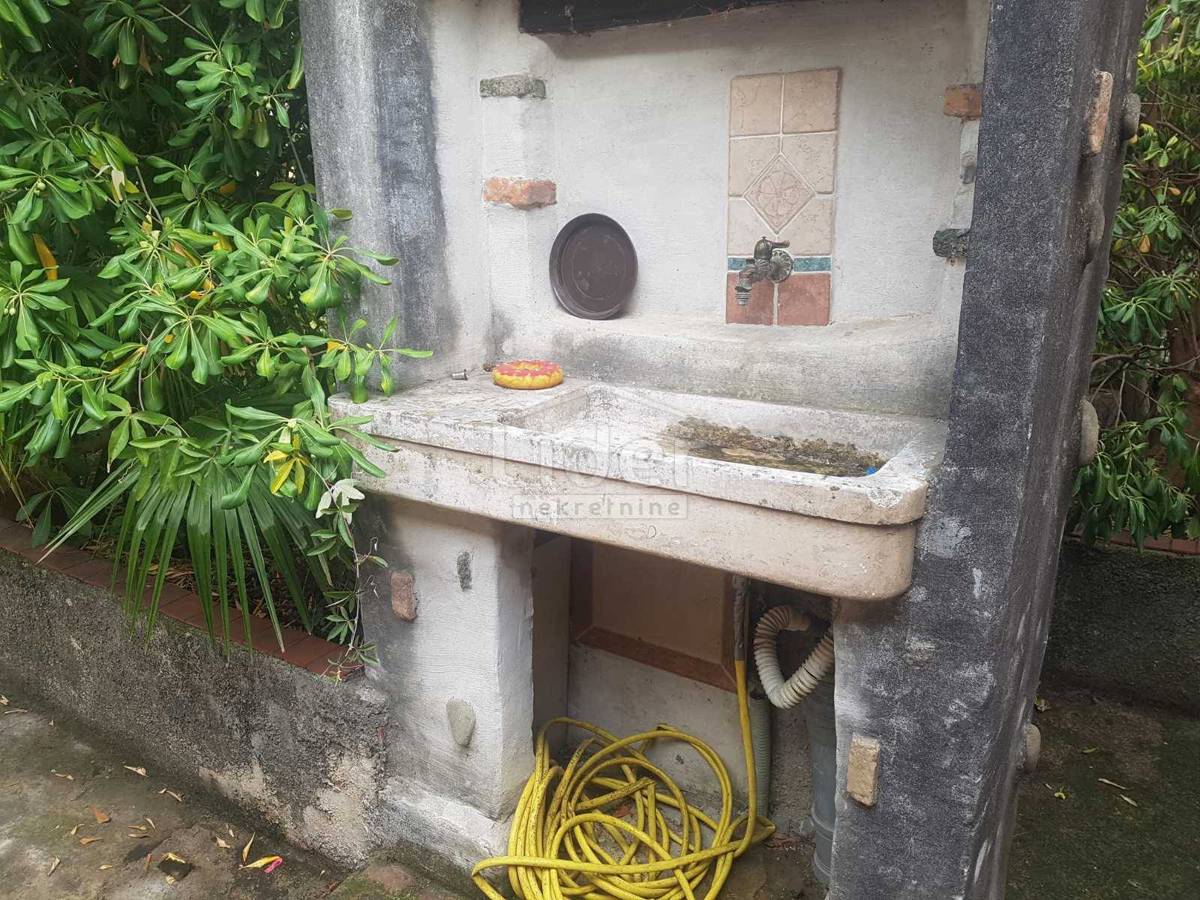 Stanovanje Krimeja, 150m2