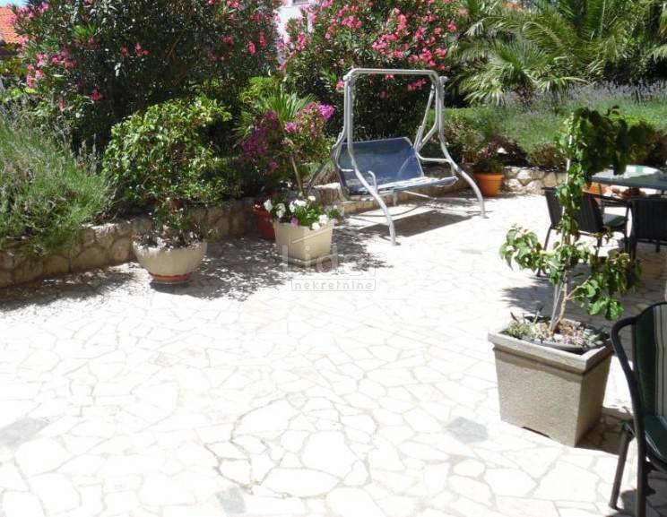 Hiša Crikvenica, 455m2