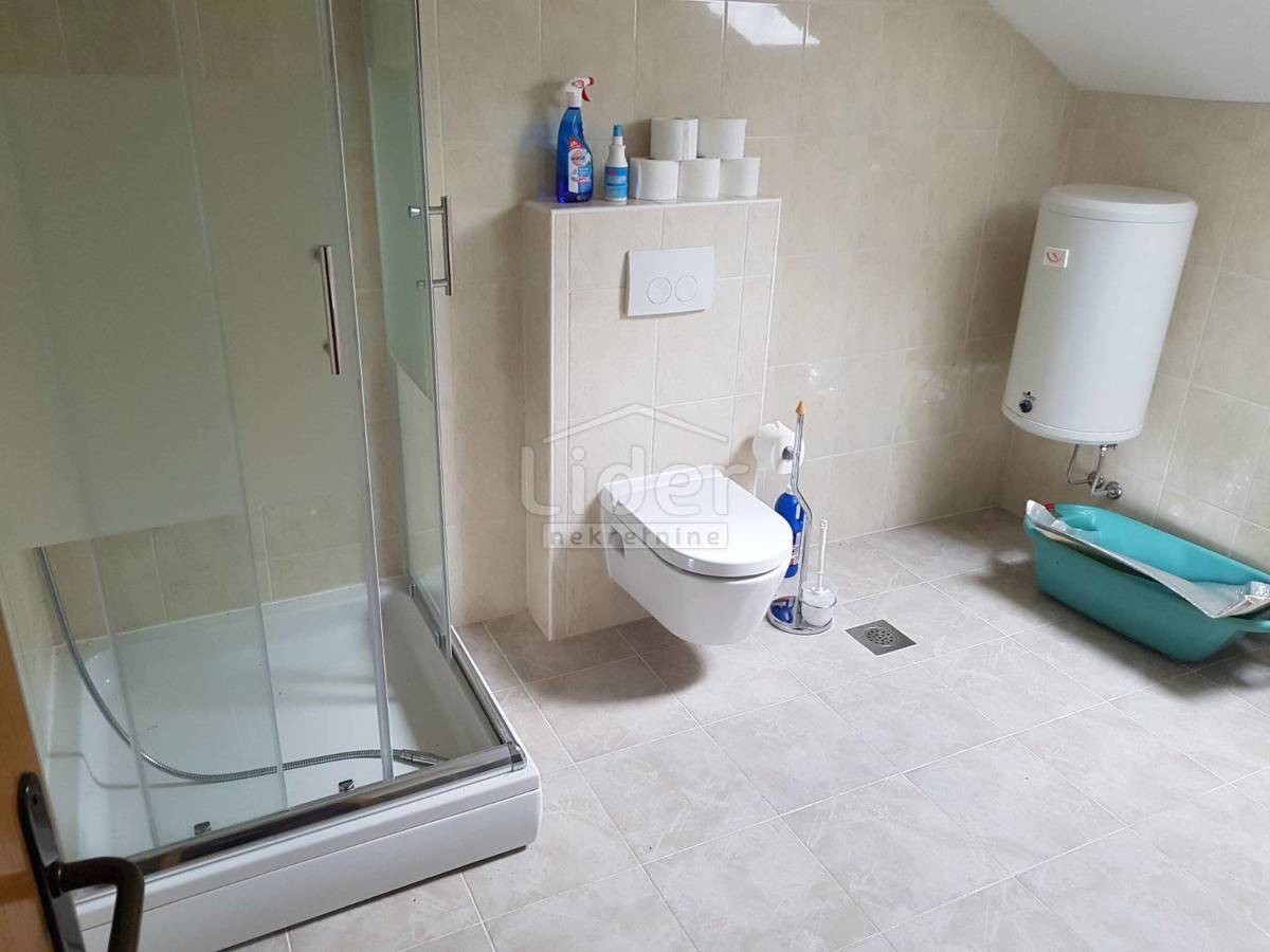 Apartma Klenovica, 84m2