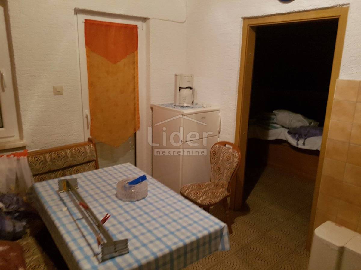 Apartma Klenovica, 84m2