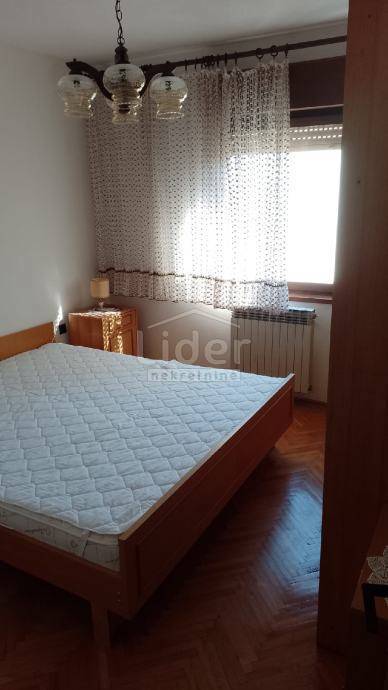 Hiša Novi Vinodolski, 260m2