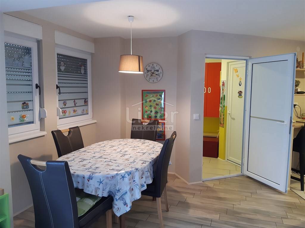 Hiša Hreljin, 180m2