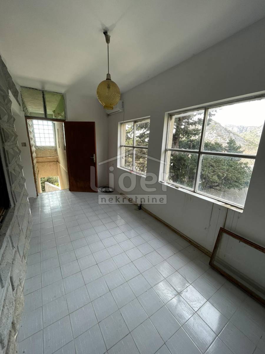 Hiša Karlobag, 153m2