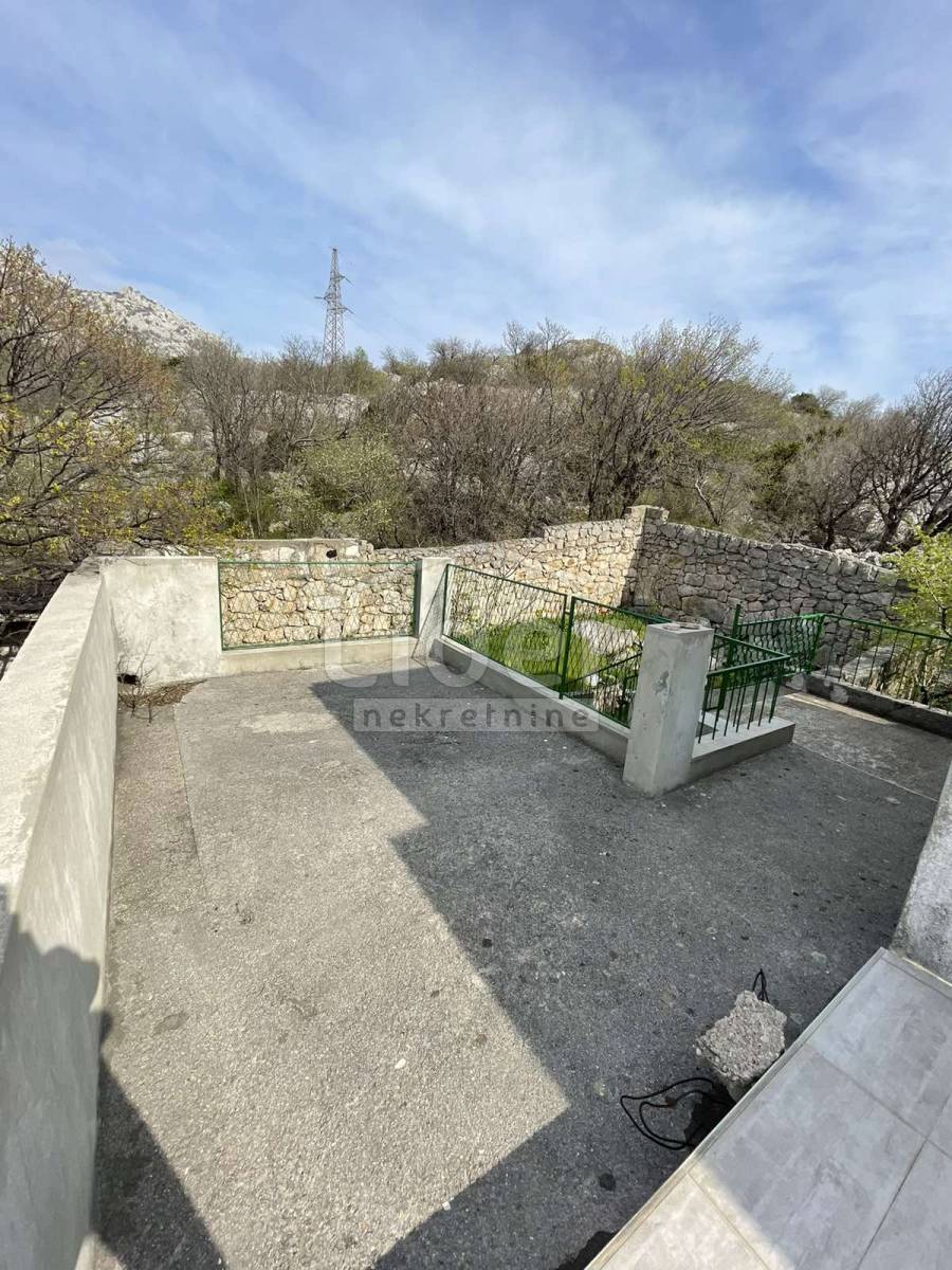 Hiša Karlobag, 153m2