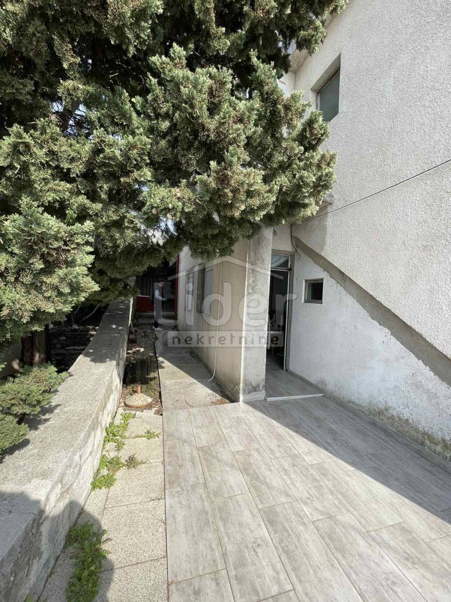 Hiša Karlobag, 153m2