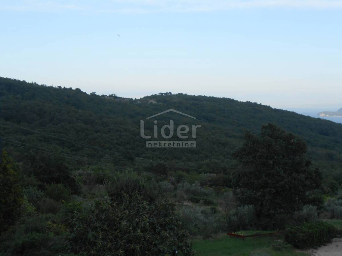 Zemljišče Brseč, 5626m2