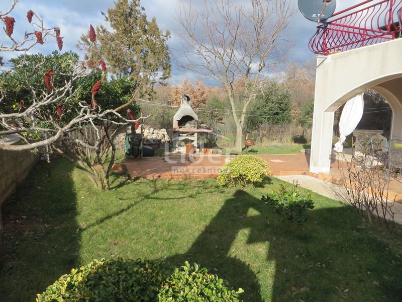 Hiša Pinezići, 406m2