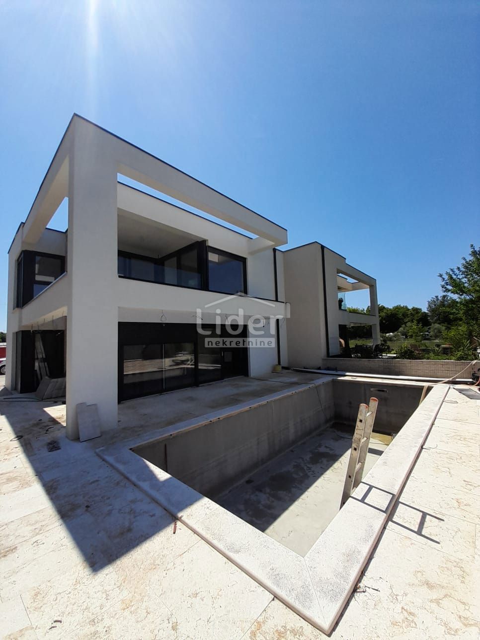 Hiša Malinska, 286m2