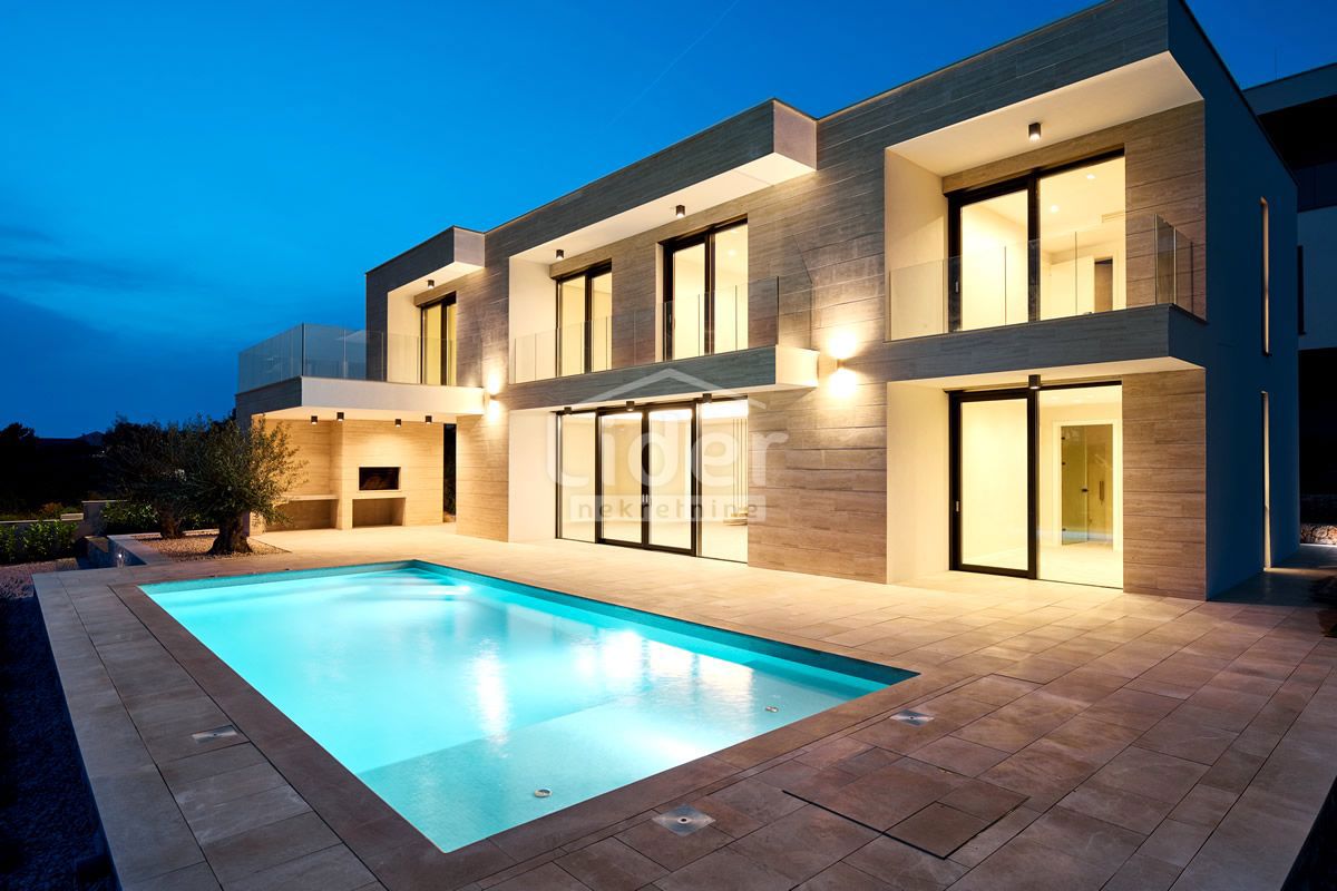 Hiša Sveti Filip i Jakov, 263m2