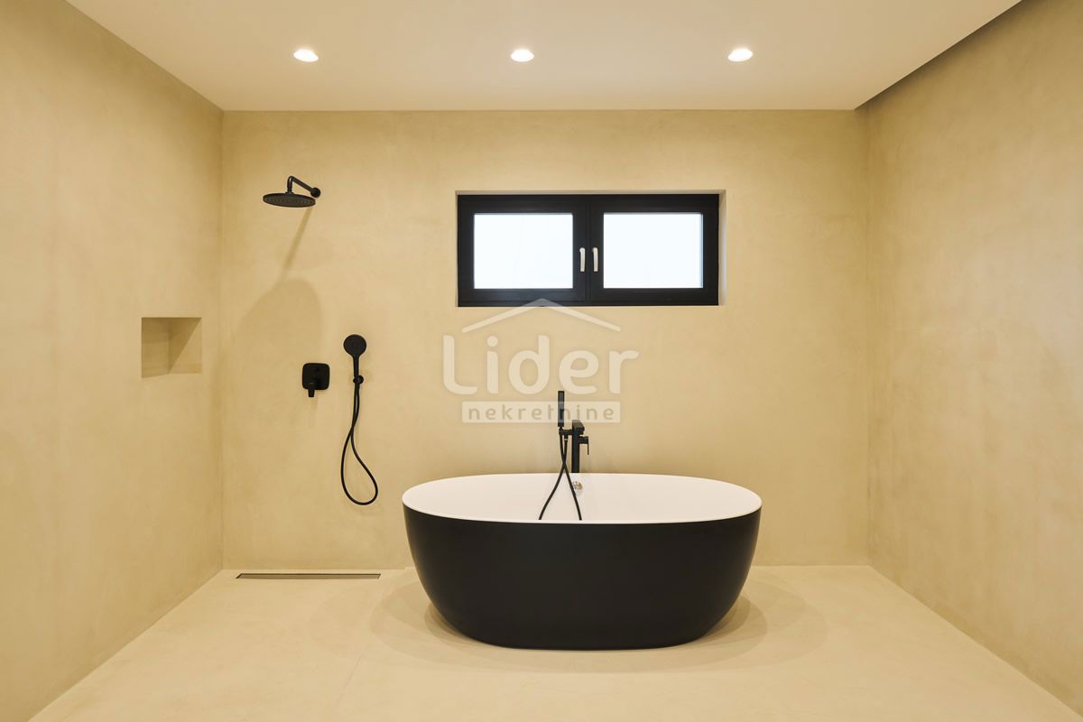 Hiša Sveti Filip i Jakov, 263m2