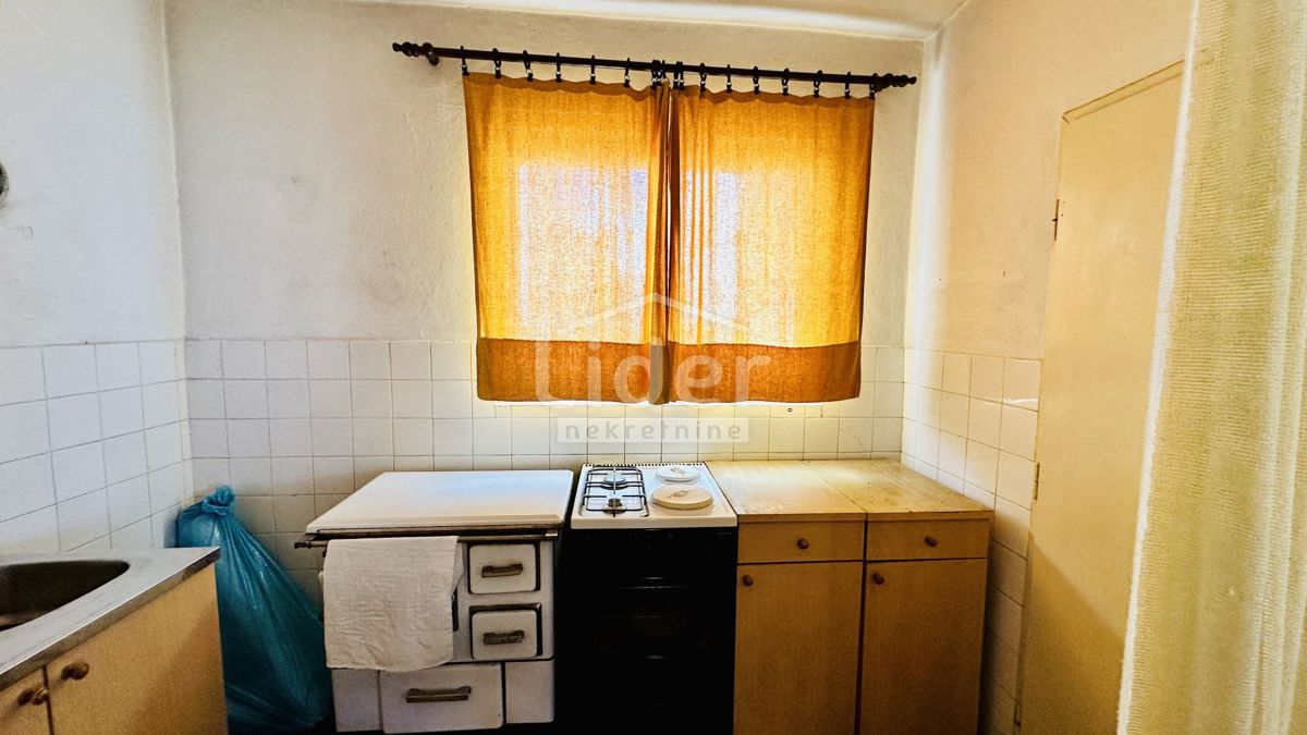 Stanovanje Obrovac, 80m2