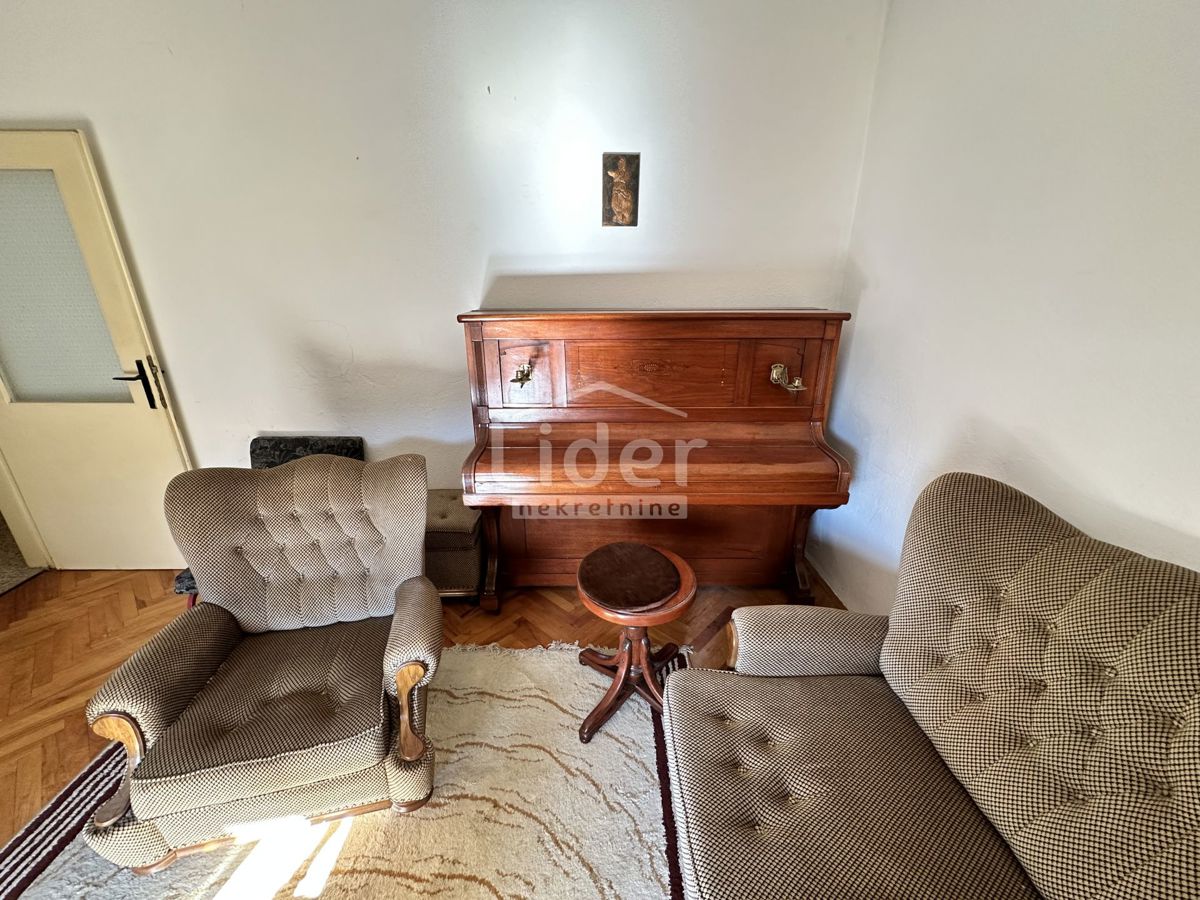 Stanovanje Obrovac, 80m2