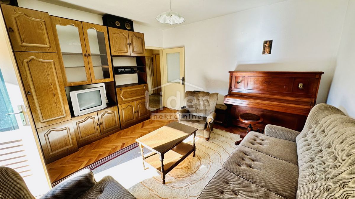 Stanovanje Obrovac, 80m2