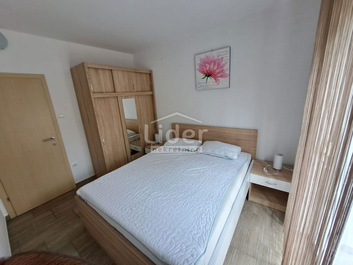 Stanovanje Novalja, 70m2