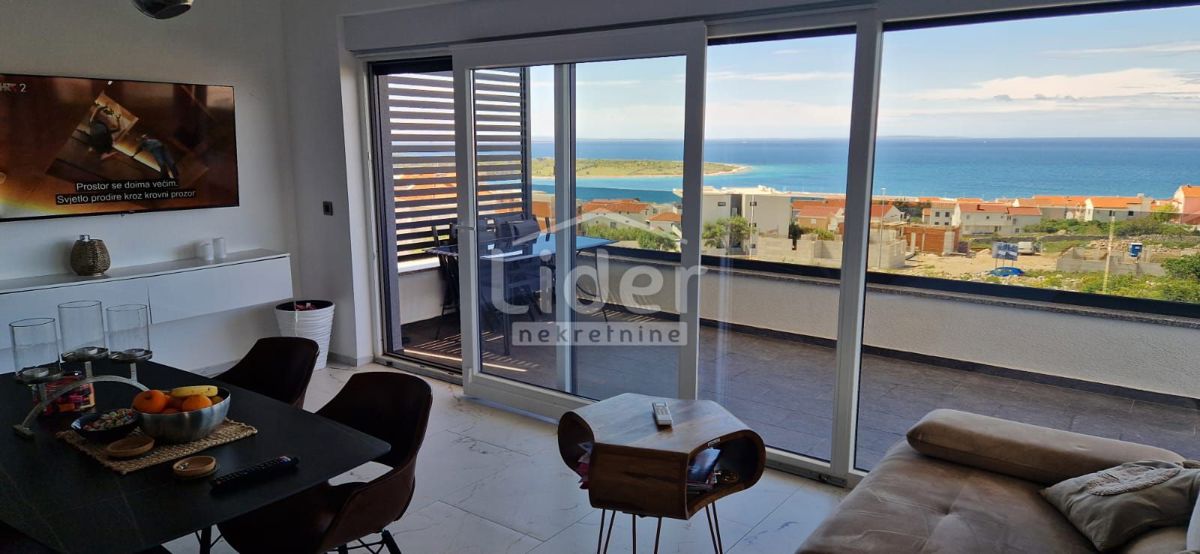 Stanovanje Novalja, 72m2