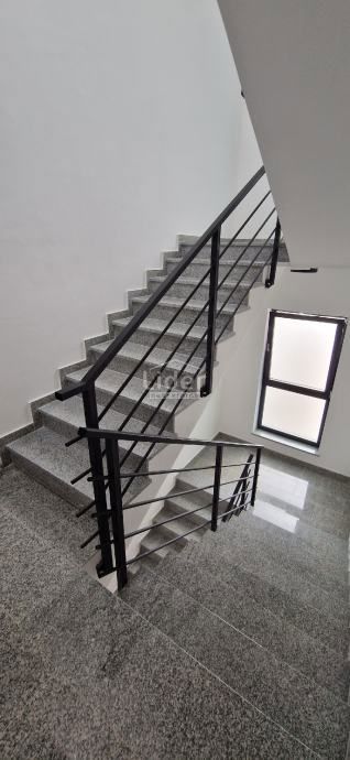 Stanovanje Novalja, 72m2