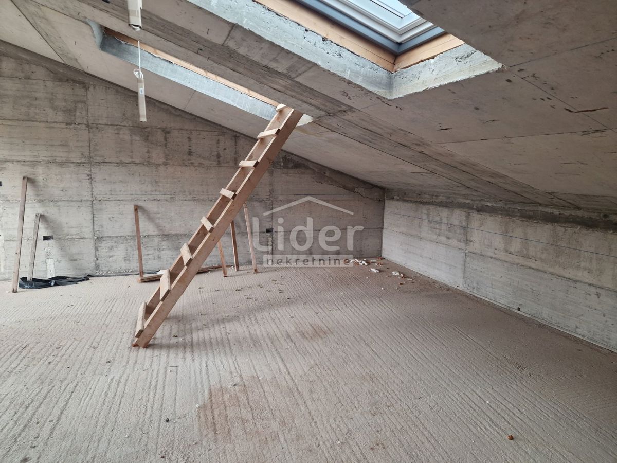 Stanovanje Poreč, 82m2