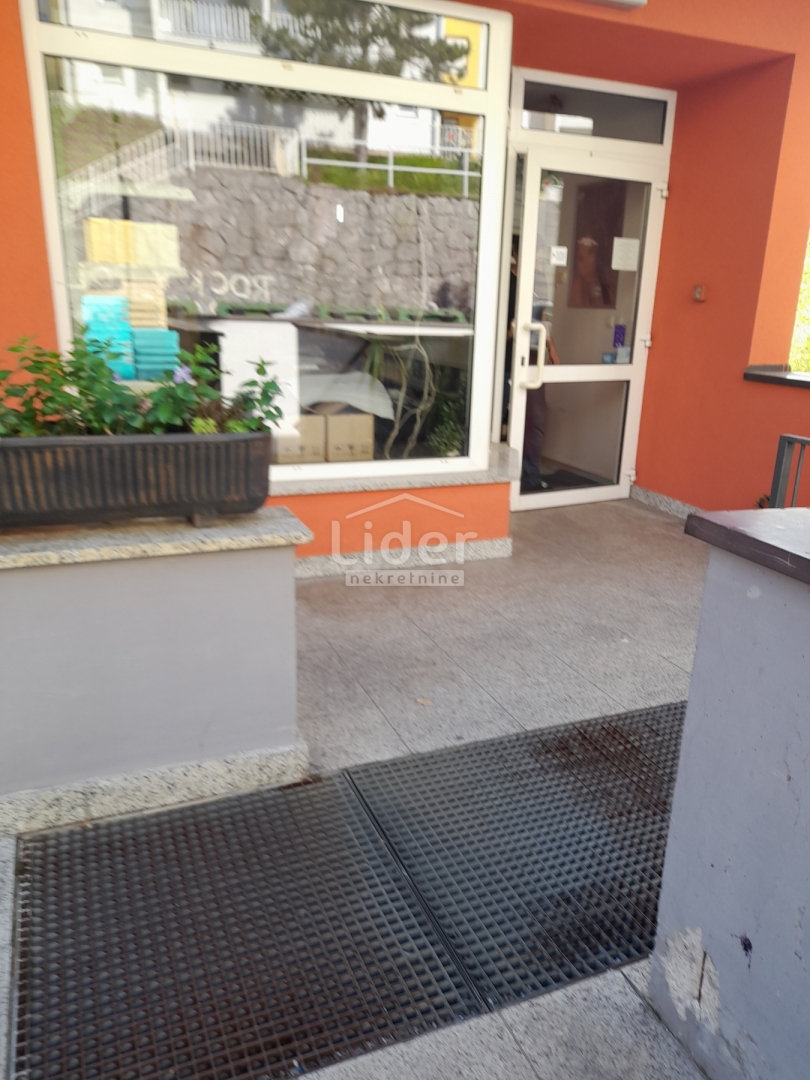 Poslovni prostor Škurinje, 83m2