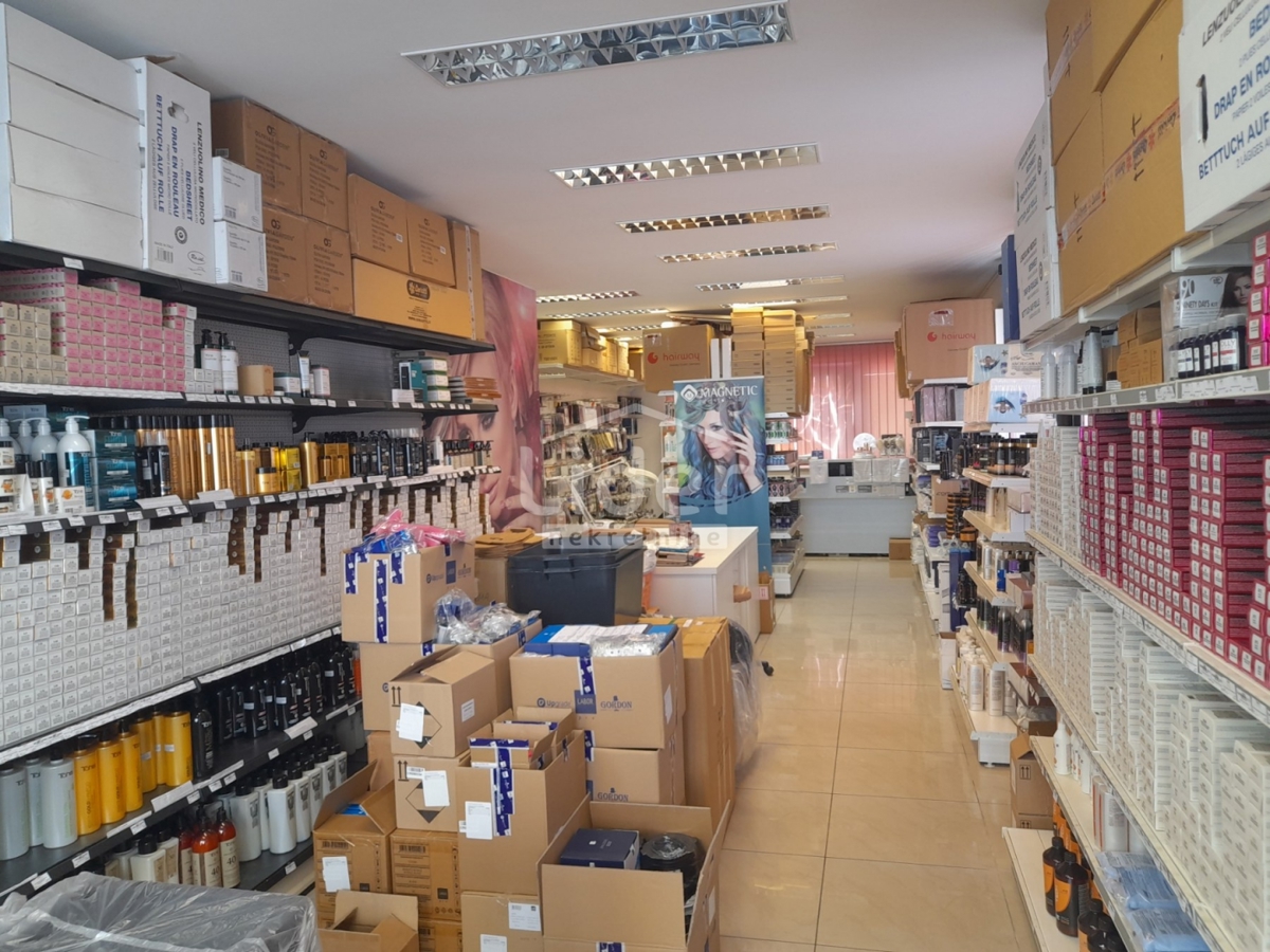 Poslovni prostor Škurinje, 83m2