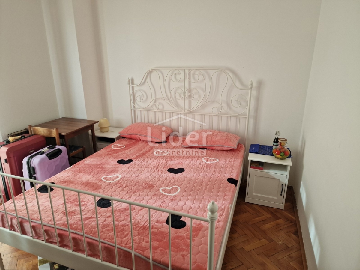 Hiša Višnjan, 677m2