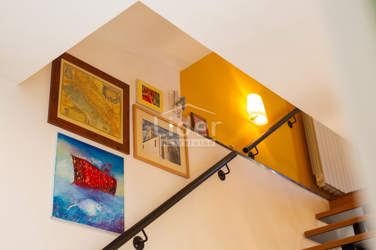 Hiša Grobnik, 198m2