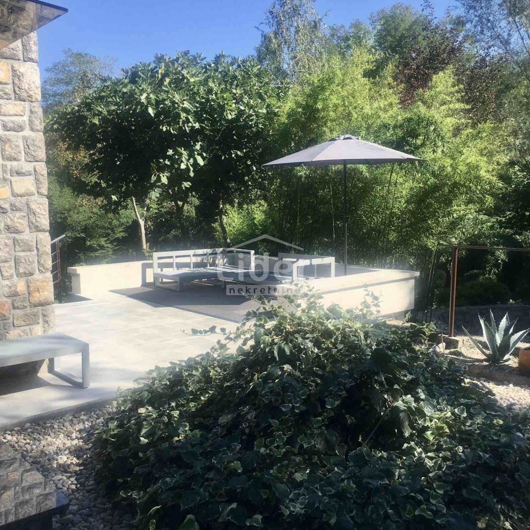 Hiša Grobnik, 198m2