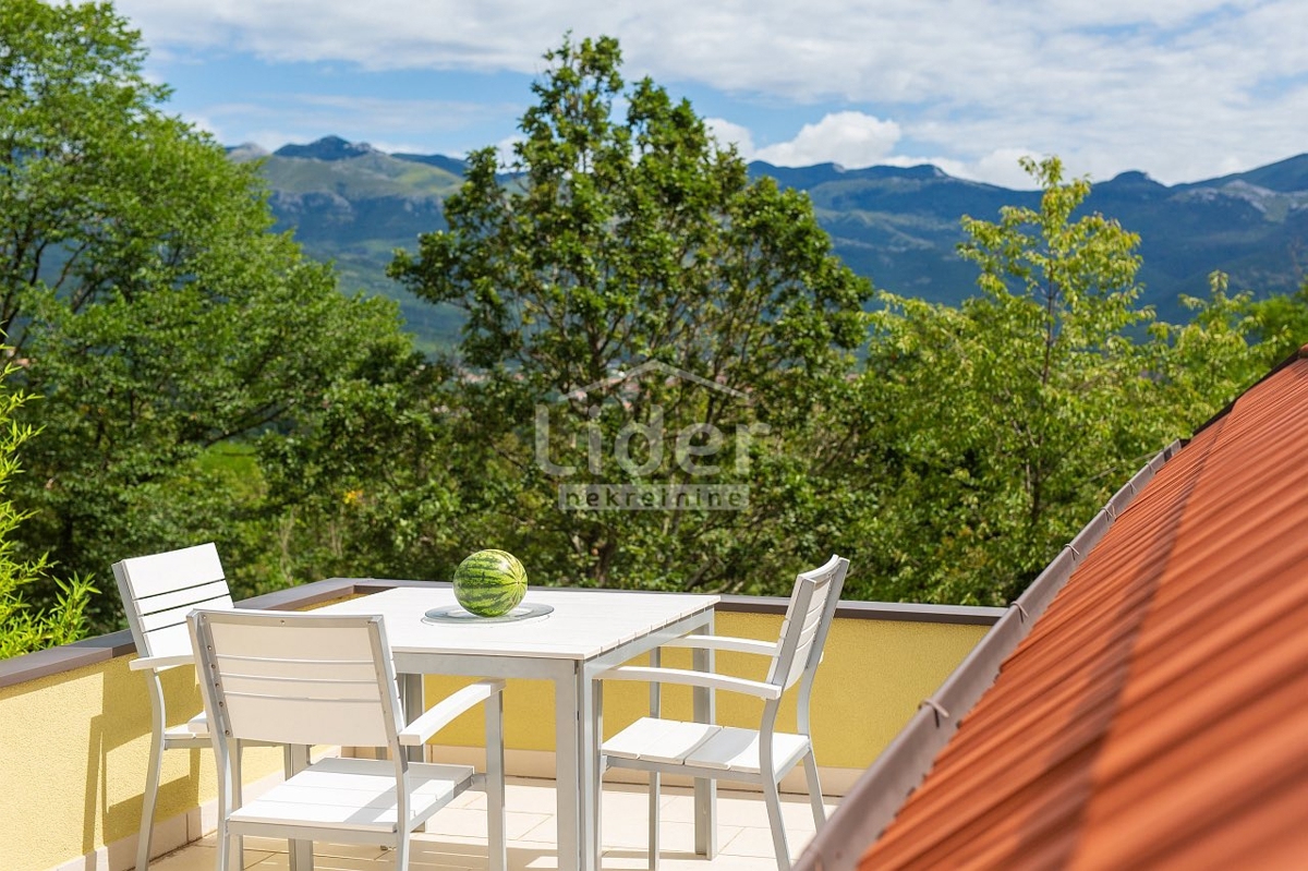 Hiša Grobnik, 198m2