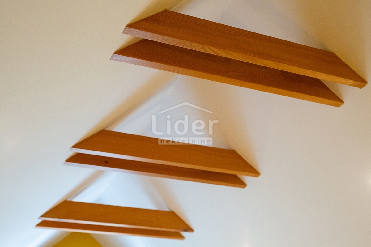 Hiša Grobnik, 198m2