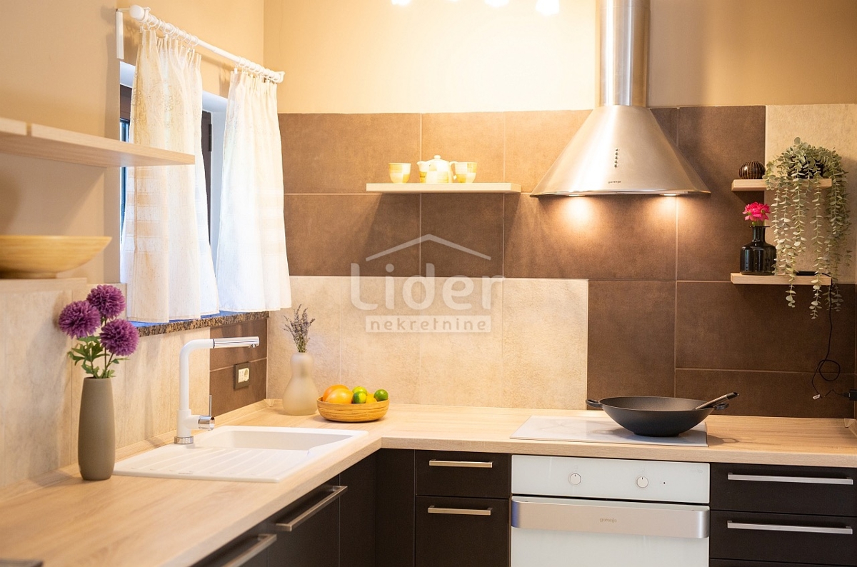 Hiša Grobnik, 198m2