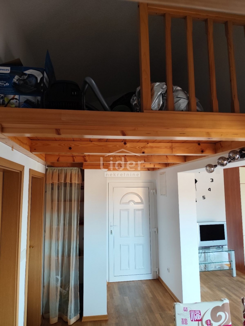 Stanovanje Malinska, 57m2