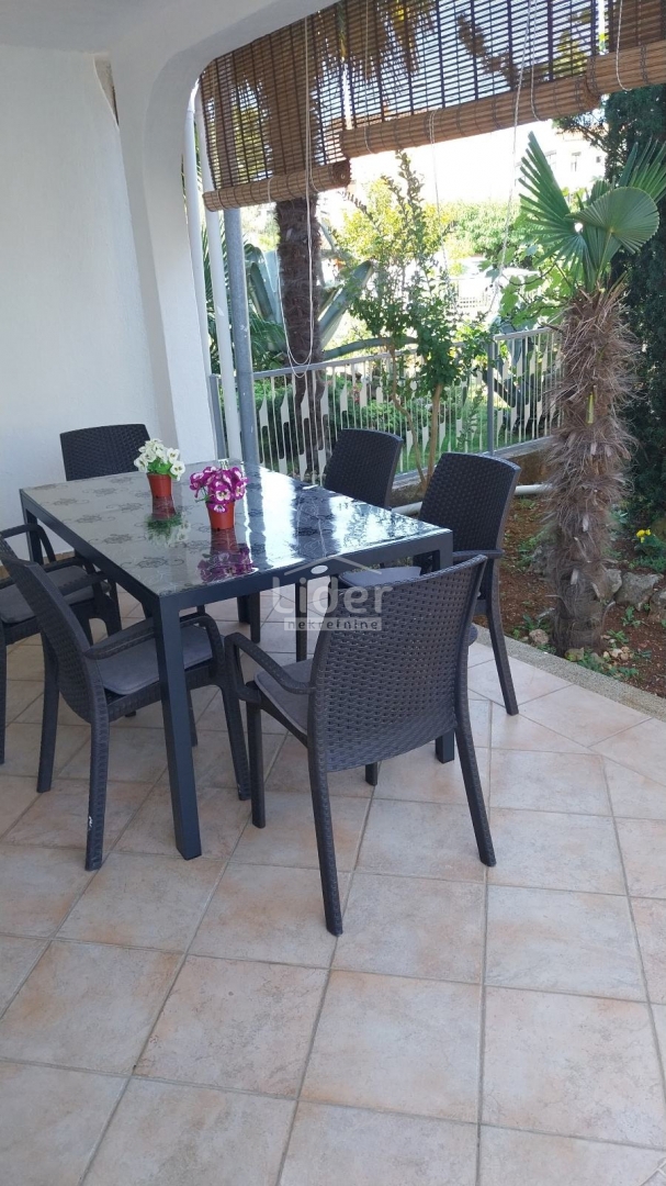 Hiša Bogovići, 230m2