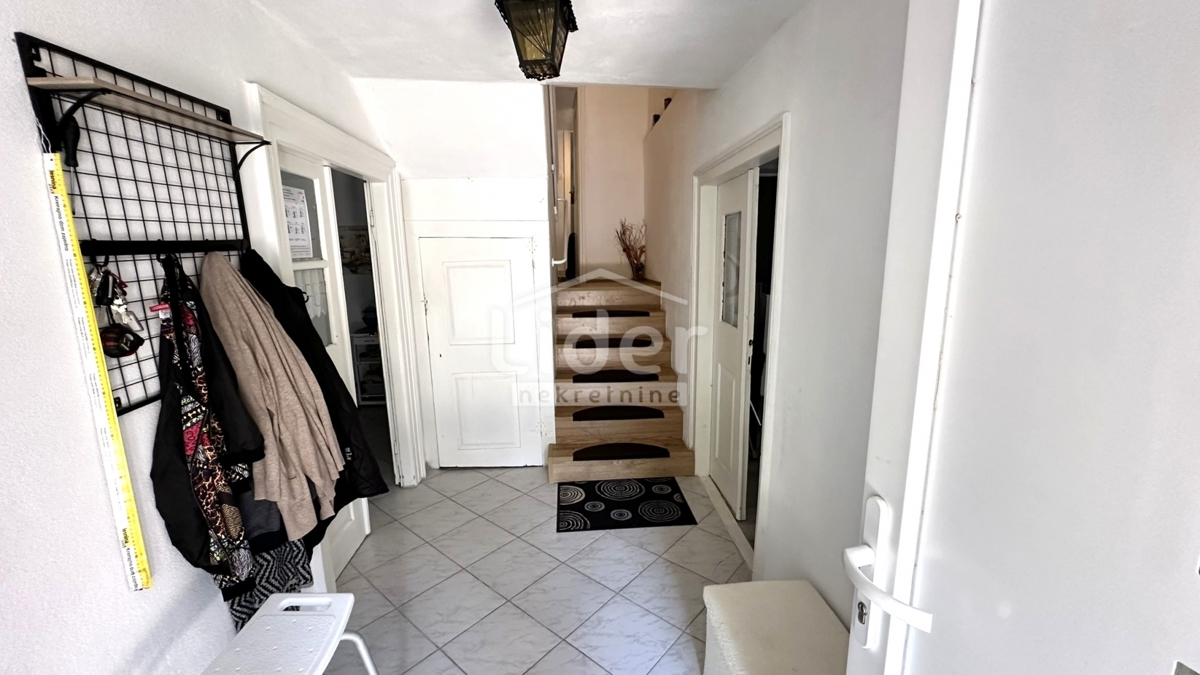 Hiša Krasica, 121m2