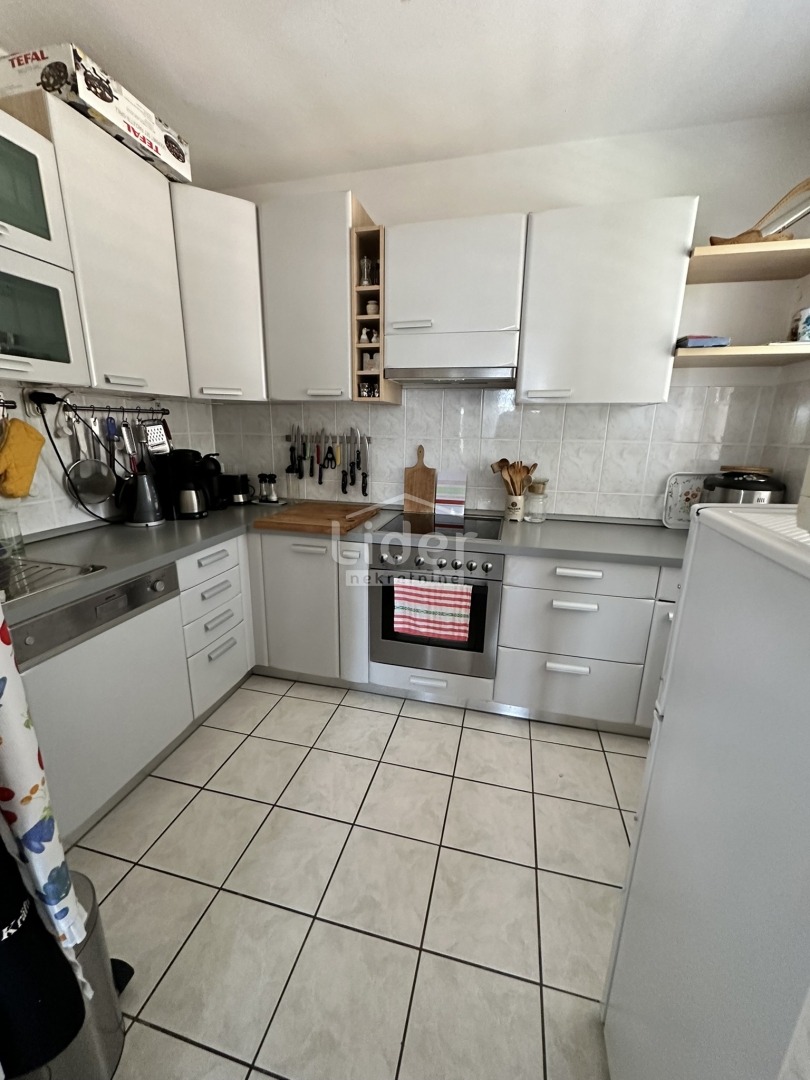 Nadstropje Donji Karin, 143m2