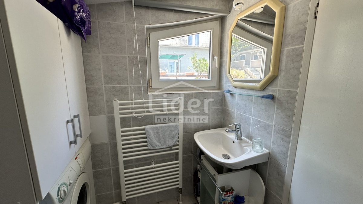 Nadstropje Donji Karin, 143m2