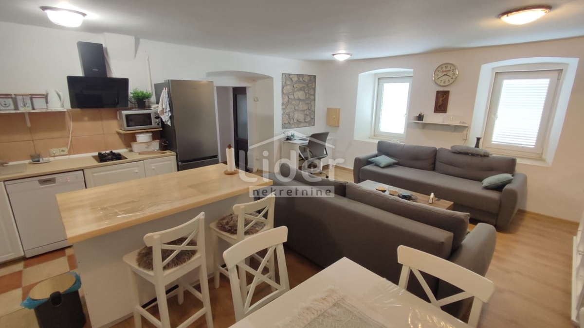 Hiša Crikvenica, 360m2