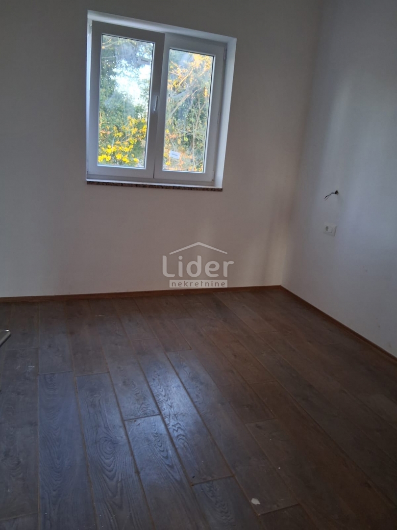 Hiša Svetvinčenat, 70m2