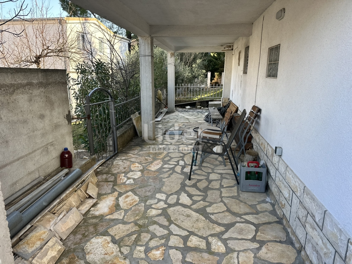 Hiša Donji Karin, Benkovac, 200m2