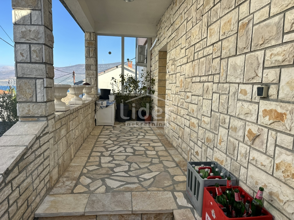 Hiša Donji Karin, Benkovac, 200m2