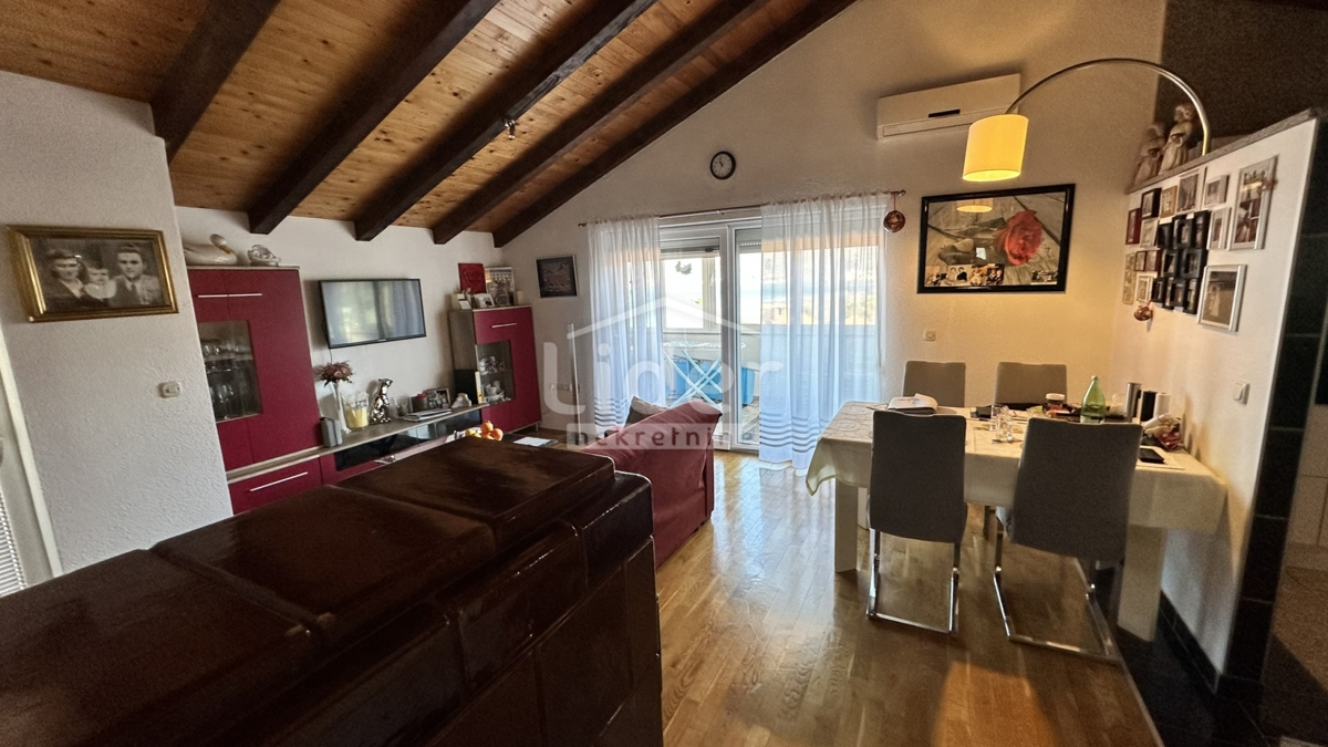 Hiša Donji Karin, Benkovac, 200m2